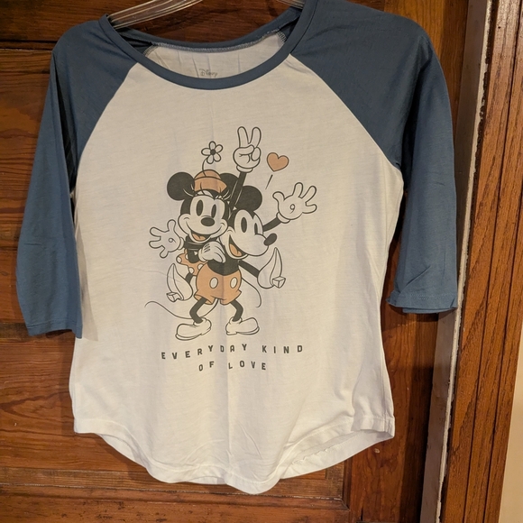 Disney Blue and White Short Sleeve Tee with Vintage Mickey Graphic - Picture 1 of 5
